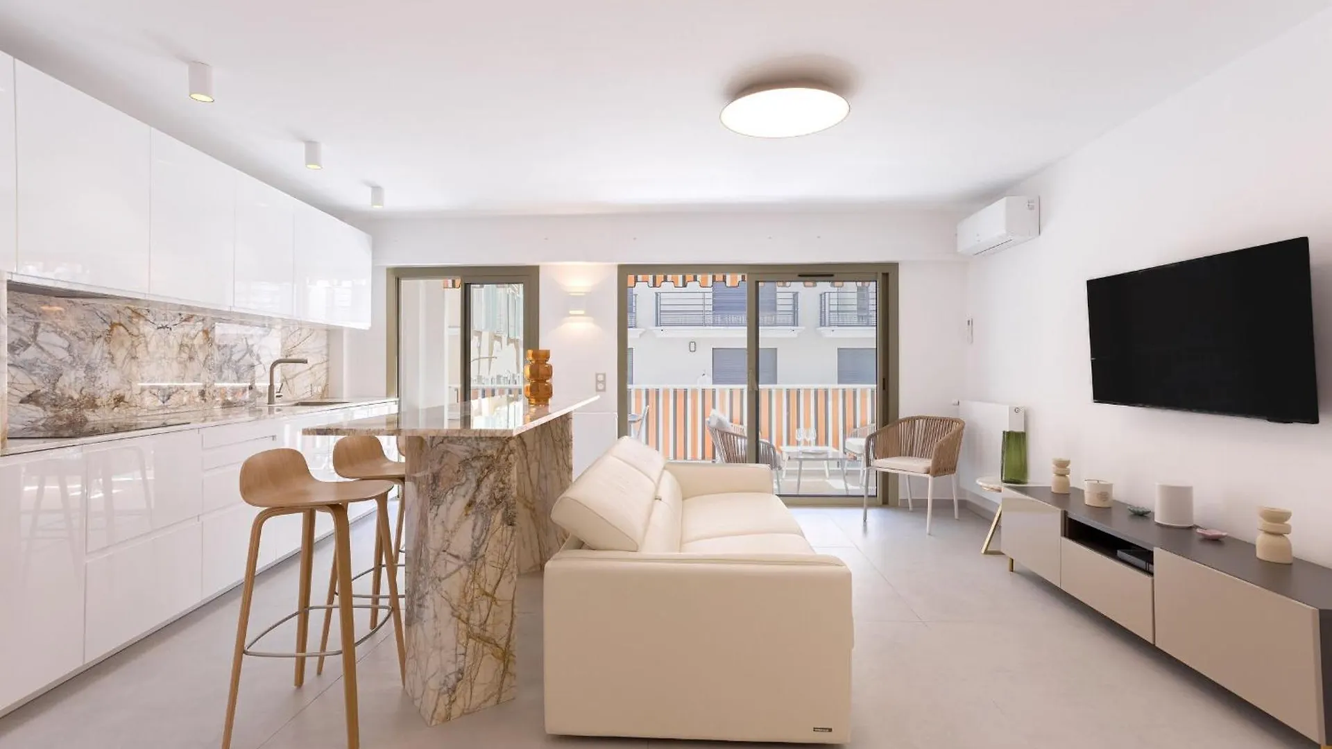 Apartment 7 Pradignac By Halldis Cannes