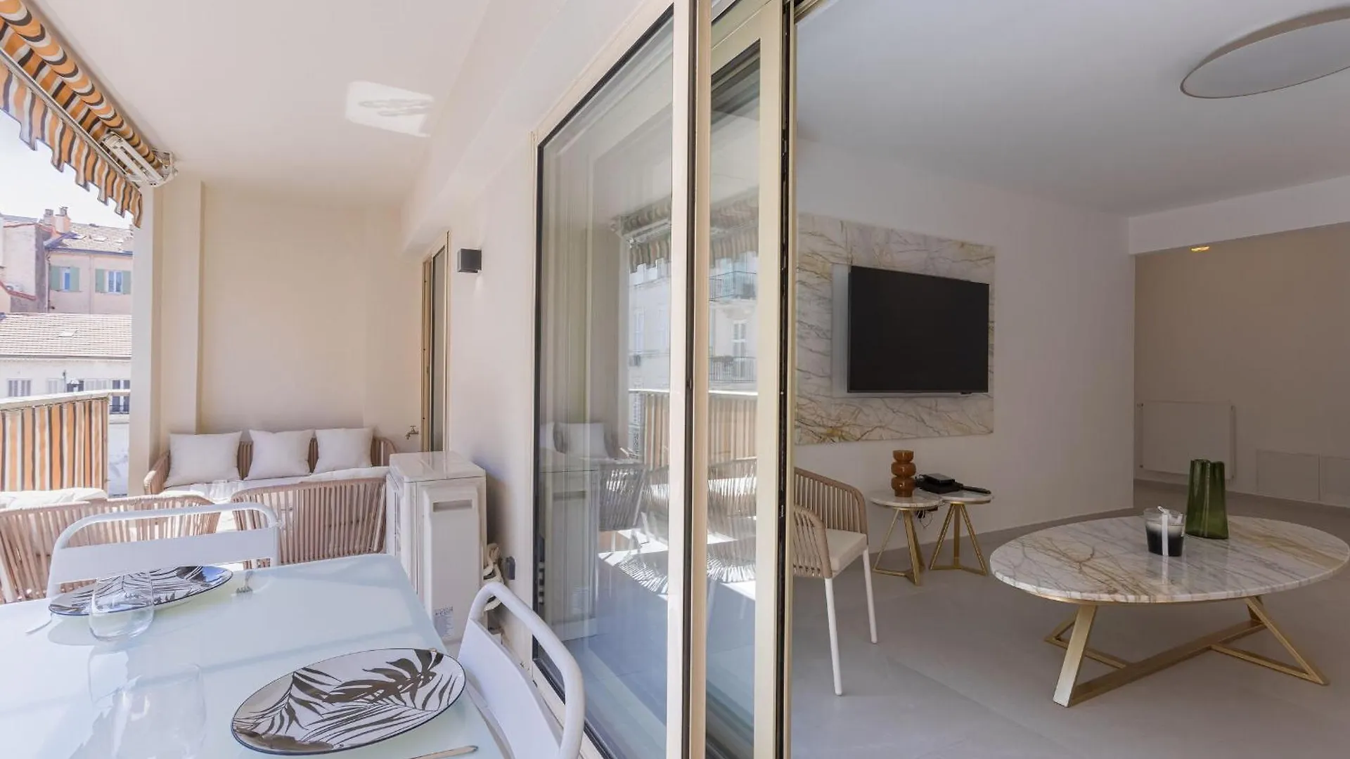 7 Pradignac By Halldis Cannes France